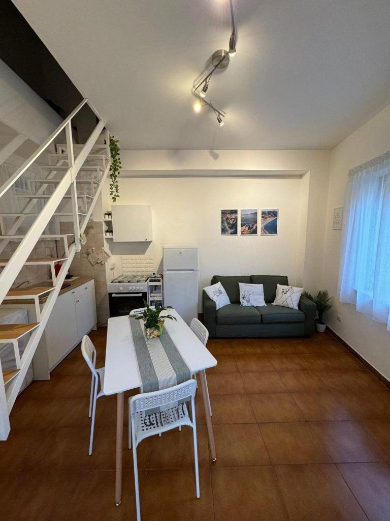 Appartamento Turistico Scilla Da Franca Exteriör bild